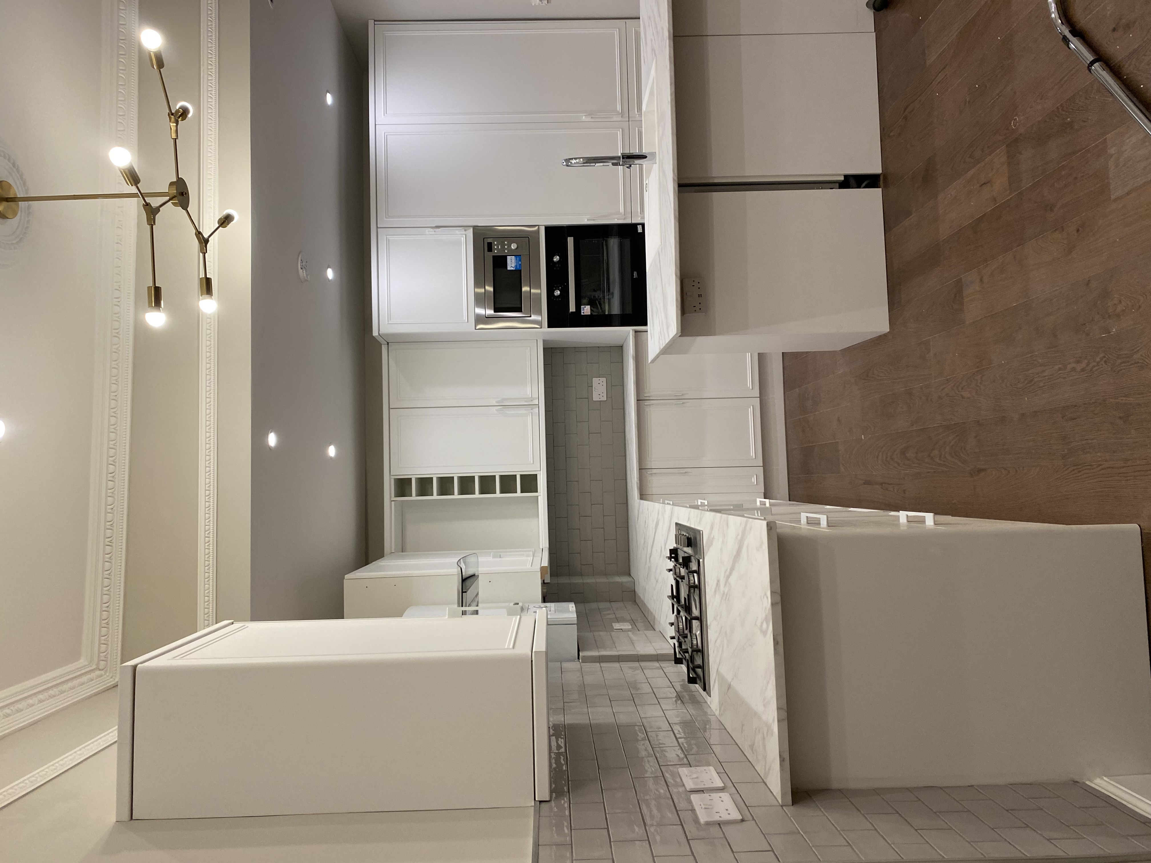 Kitchen image 5